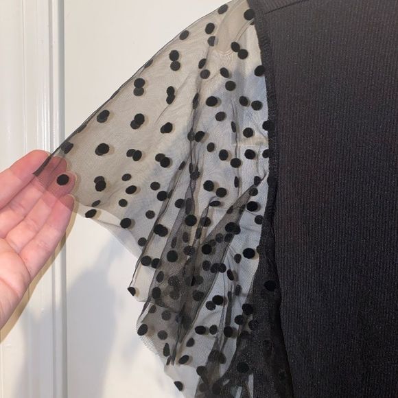 NWOT- Sexy bodysuit with mesh sleeves - Picture 2 of 8